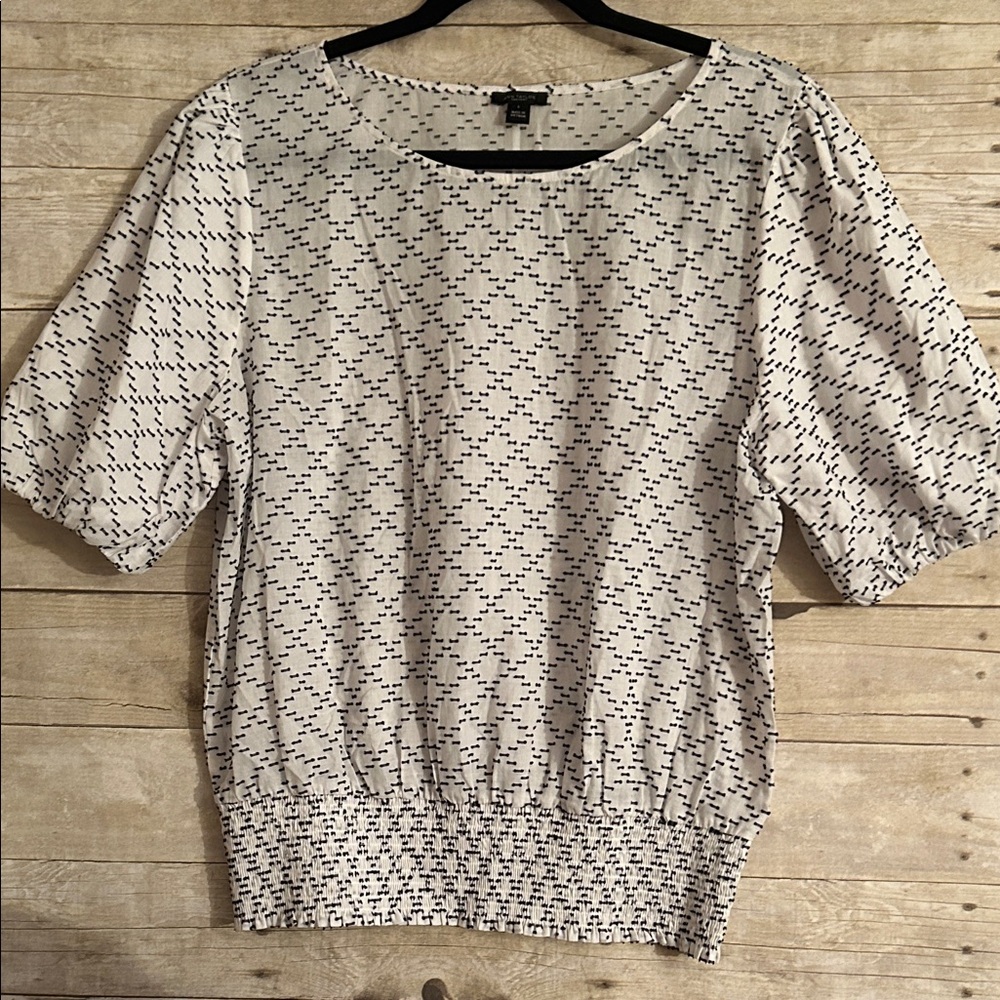 Ann Taylor White Short Sleeve Blouse with Black Dot Pattern